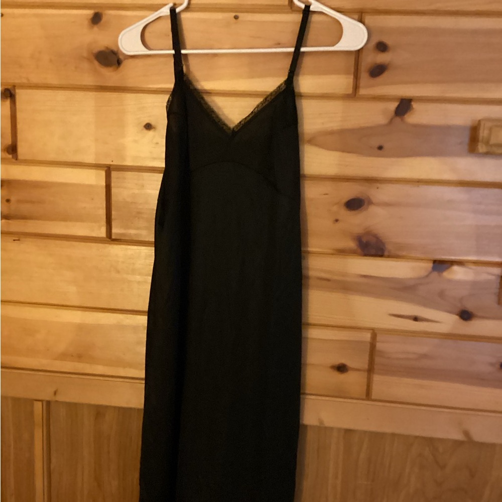 Vintage JC Penny Nylon lace slip black 36”